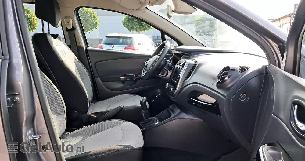RENAULT Captur 0.9 Energy TCe Intens