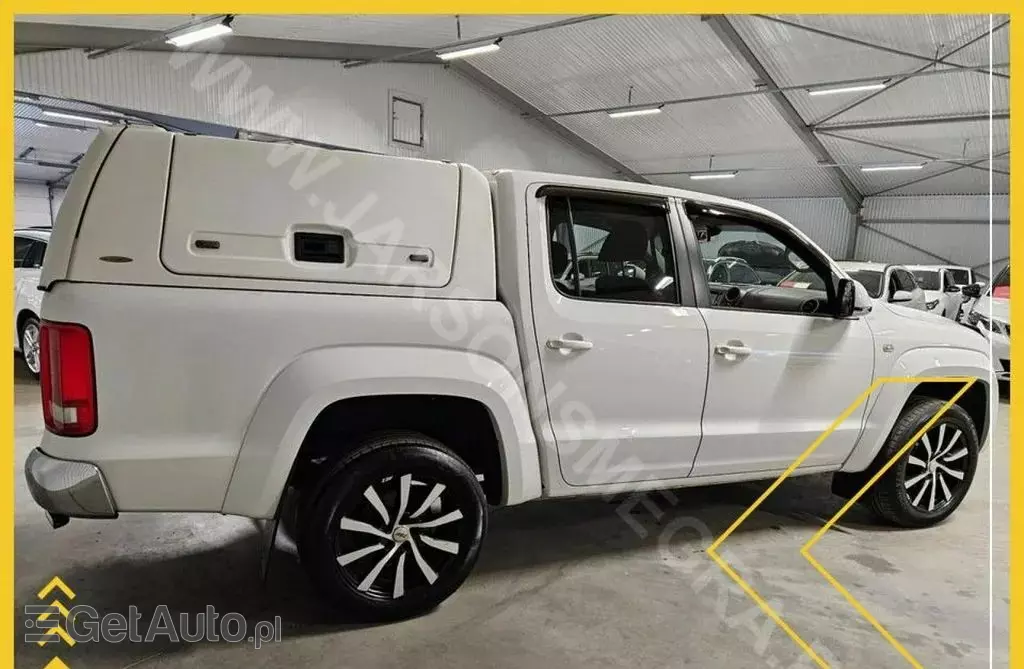 VOLKSWAGEN Amarok 