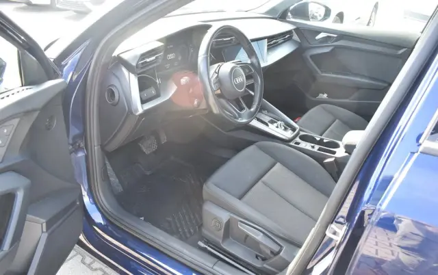 AUDI A3 Sportback 30 TDI S tronic