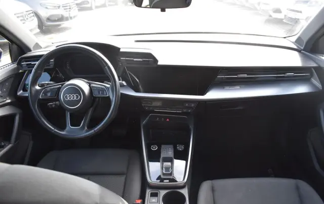 AUDI A3 Sportback 30 TDI S tronic