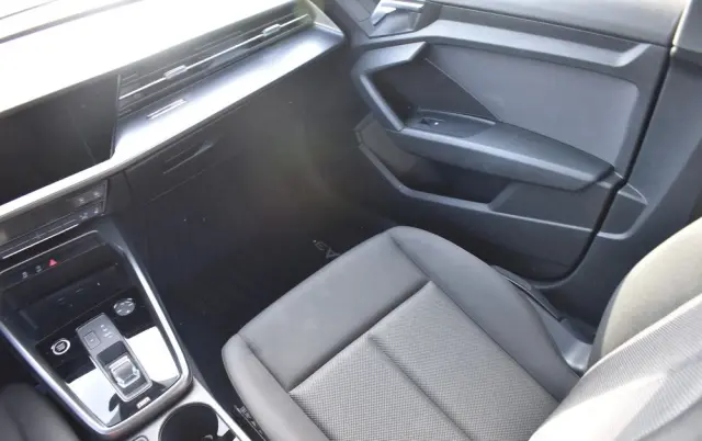 AUDI A3 Sportback 30 TDI S tronic