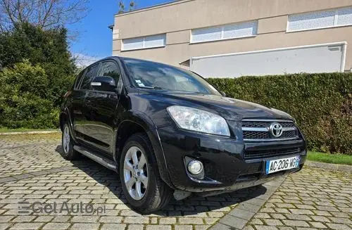 TOYOTA Rav 4 