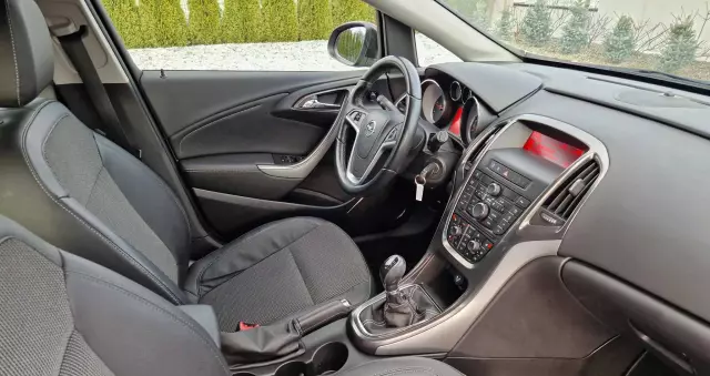 OPEL Astra 2.0 CDTI Exklusiv