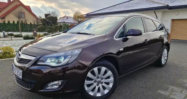 OPEL Astra 2.0 CDTI Exklusiv