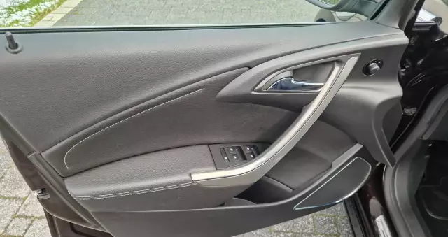 OPEL Astra 2.0 CDTI Exklusiv