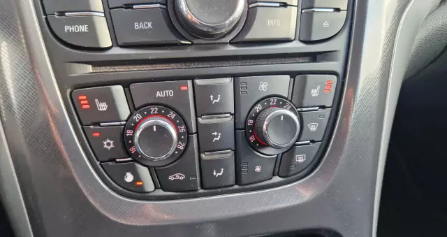 OPEL Astra 2.0 CDTI Exklusiv