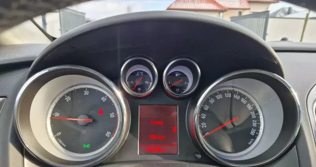 OPEL Astra 2.0 CDTI Exklusiv