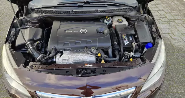 OPEL Astra 2.0 CDTI Exklusiv