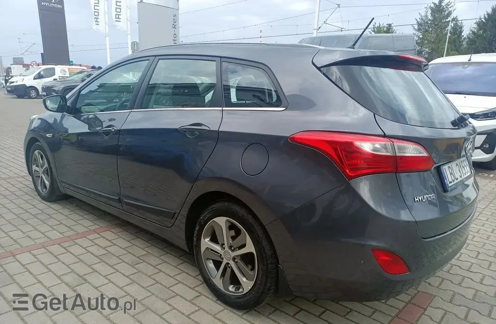 HYUNDAI I30 