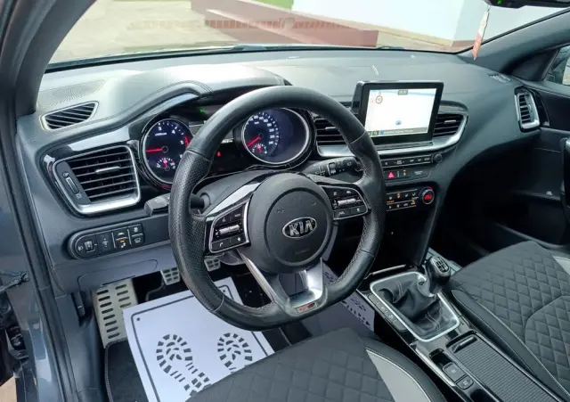 KIA ProCeed 1.6 CRDi GT Line