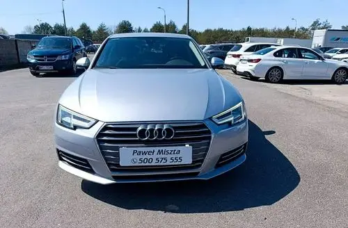 AUDI A4 