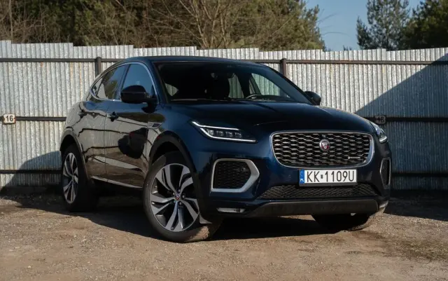 JAGUAR E-Pace D200 AWD R-Dynamic SE