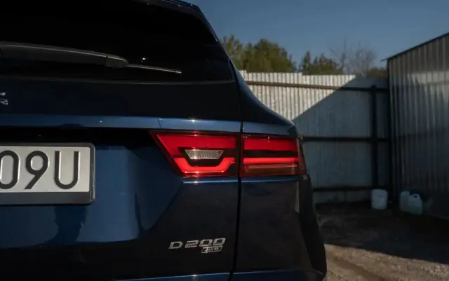 JAGUAR E-Pace D200 AWD R-Dynamic SE
