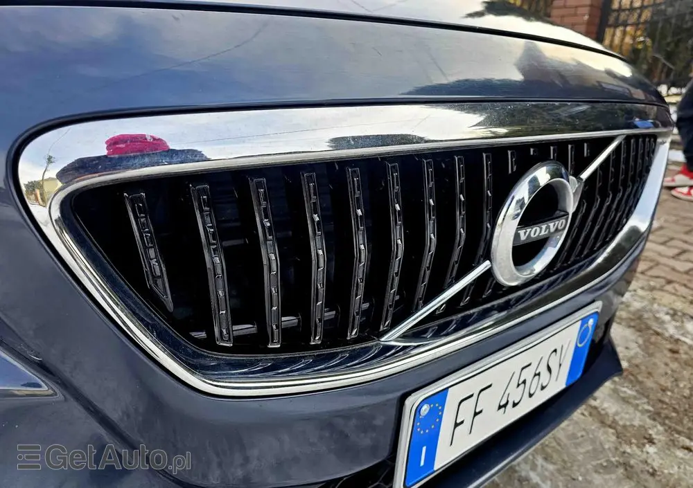 VOLVO V40 Cross Country D2 Pro