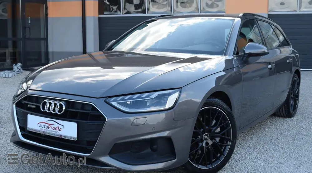 AUDI A4 Avant 40 TDI quattro S tronic advanced