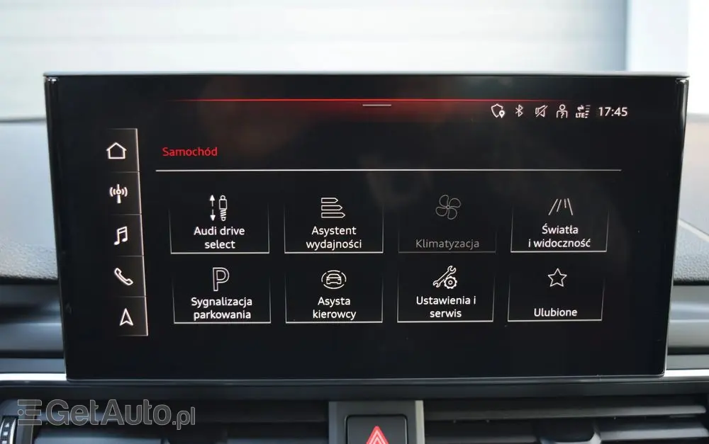 AUDI A4 Avant 40 TDI quattro S tronic advanced