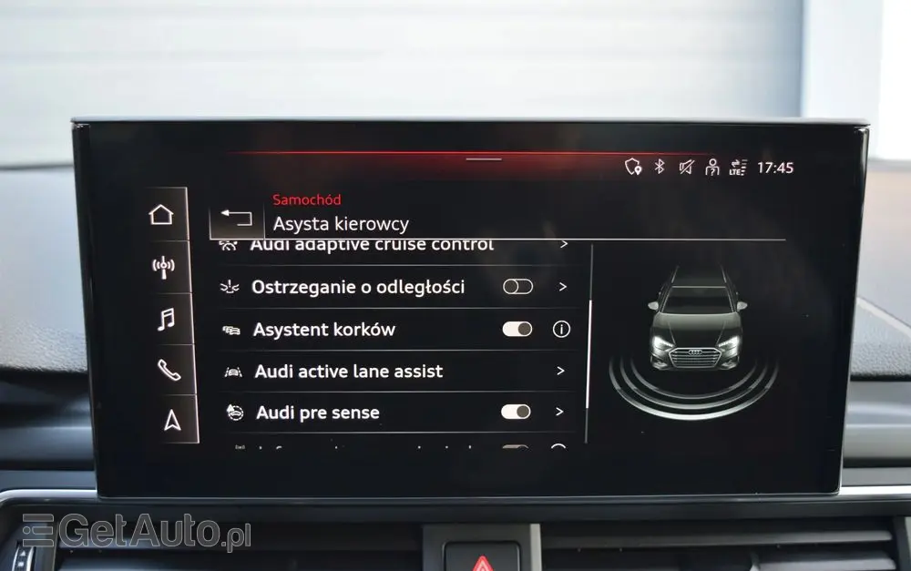 AUDI A4 Avant 40 TDI quattro S tronic advanced