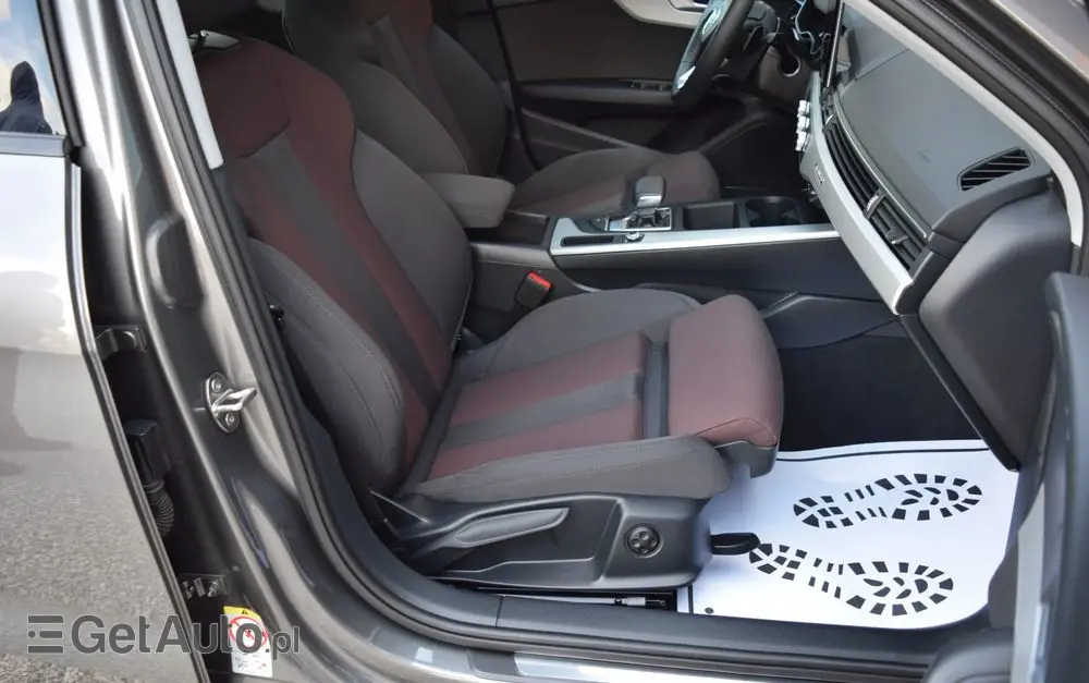 AUDI A4 Avant 40 TDI quattro S tronic advanced