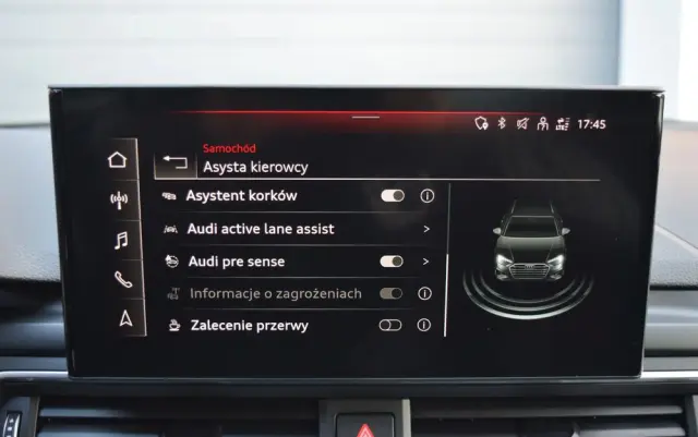 AUDI A4 Avant 40 TDI quattro S tronic advanced