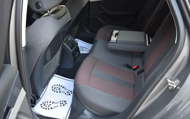 AUDI A4 Avant 40 TDI quattro S tronic advanced