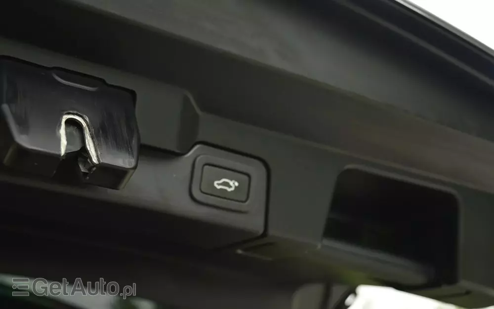 LAND ROVER Range Rover Evoque 2.0Si4 SE Plus / Dynamic