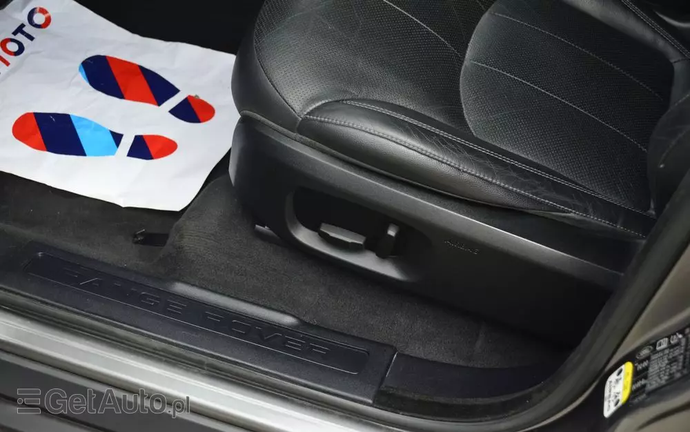 LAND ROVER Range Rover Evoque 2.0Si4 SE Plus / Dynamic