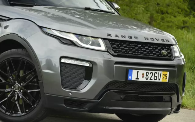 LAND ROVER Range Rover Evoque 2.0Si4 SE Plus / Dynamic