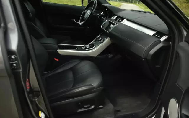 LAND ROVER Range Rover Evoque 2.0Si4 SE Plus / Dynamic