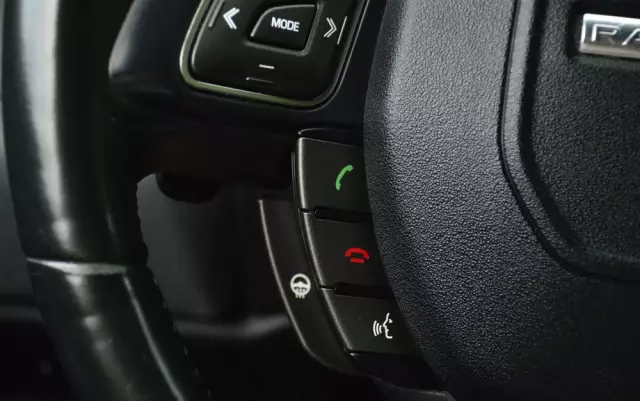 LAND ROVER Range Rover Evoque 2.0Si4 SE Plus / Dynamic