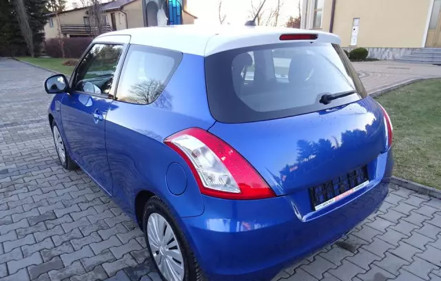 SUZUKI Swift 