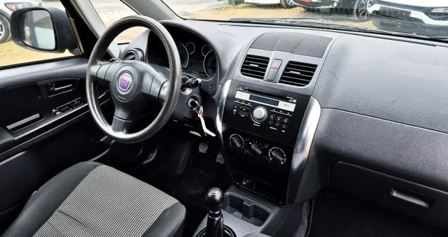 FIAT Sedici 1.6 16V 4x2 Fresh