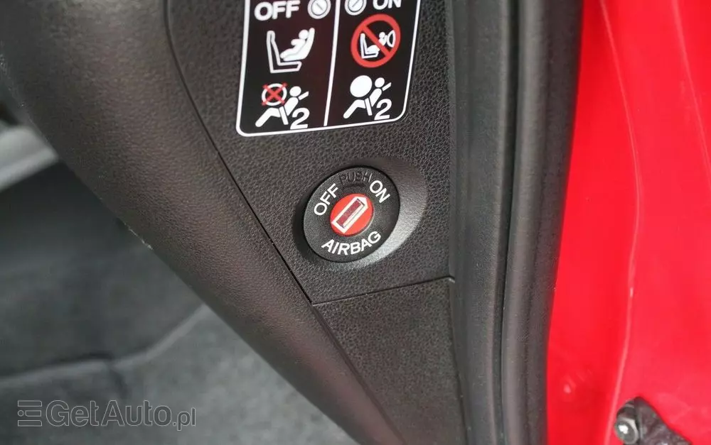 HONDA Jazz 1.4 i-VTEC Elegance