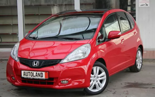 HONDA Jazz 1.4 i-VTEC Elegance