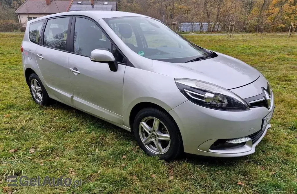 RENAULT Grand Scenic 