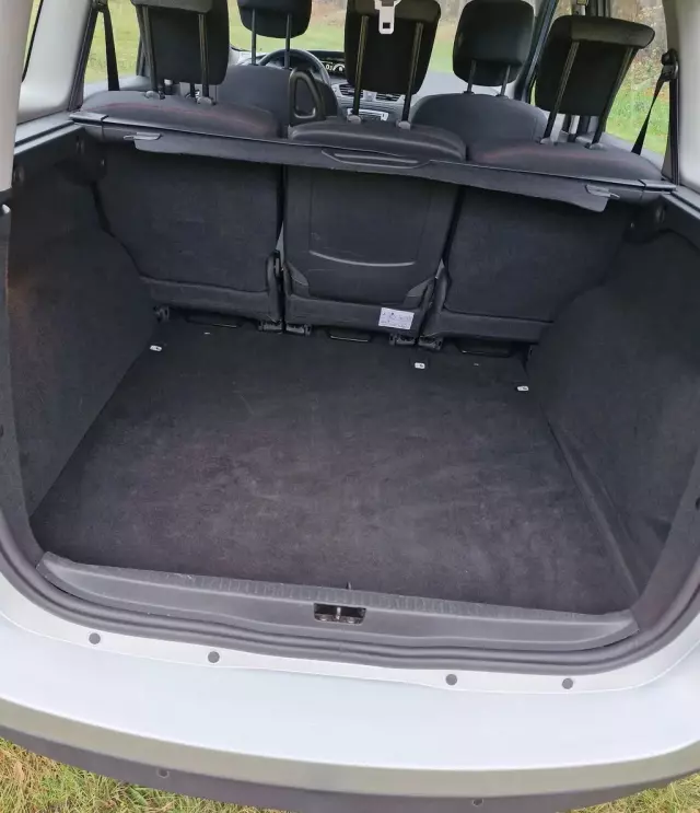 RENAULT Grand Scenic 