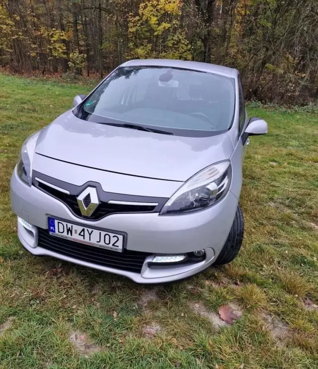 RENAULT Grand Scenic 