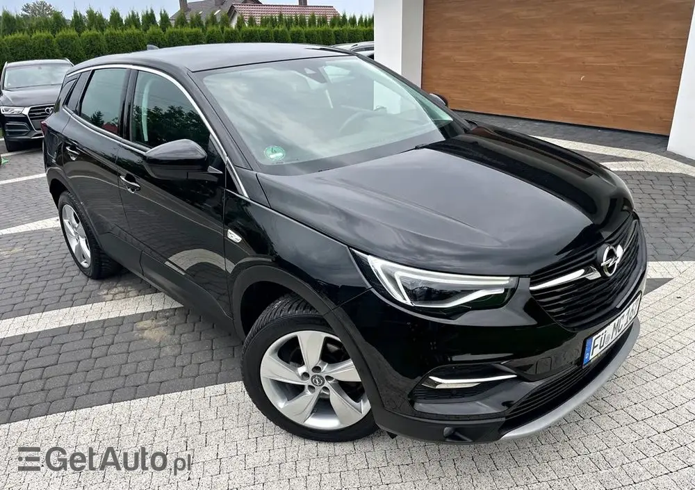 OPEL Grandland X 1.2 Start/Stop Business INNOVATION