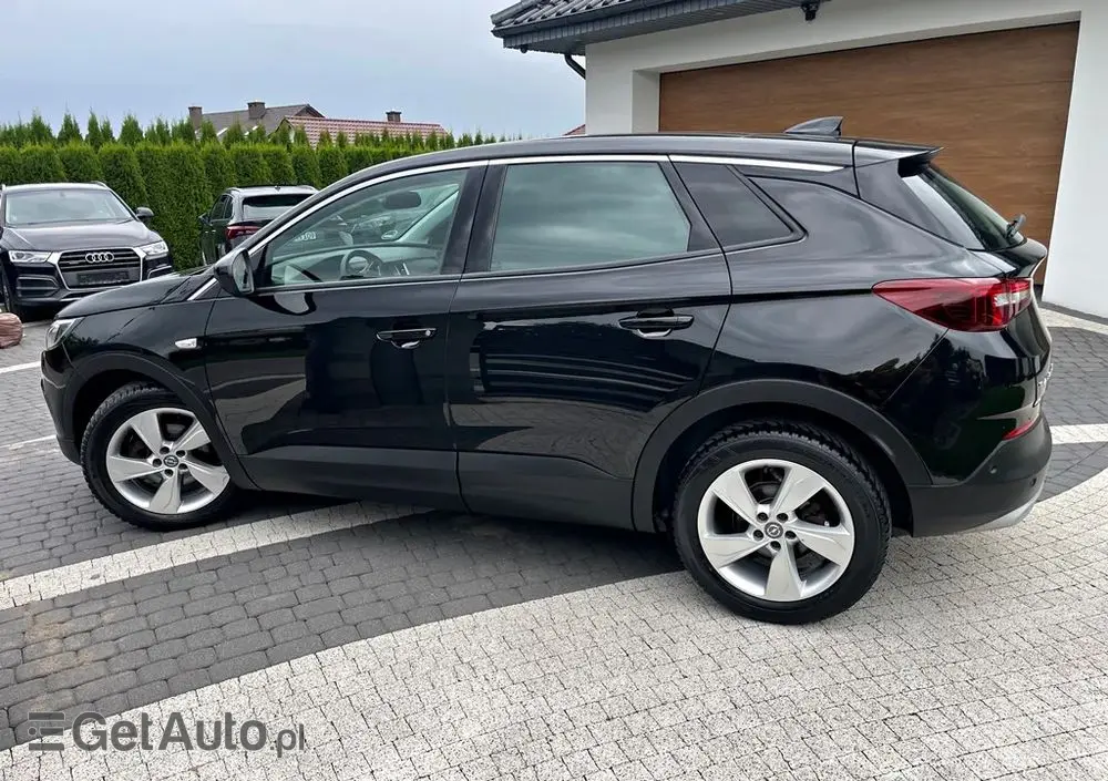 OPEL Grandland X 1.2 Start/Stop Business INNOVATION