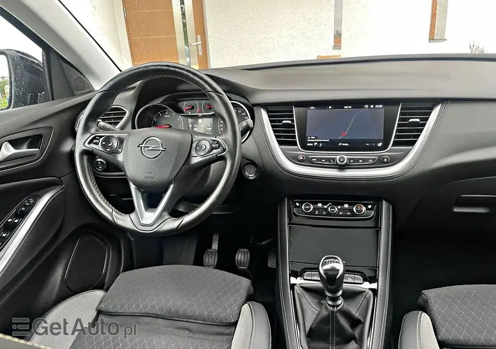 OPEL Grandland X 1.2 Start/Stop Business INNOVATION