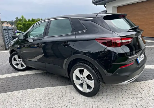 OPEL Grandland X 1.2 Start/Stop Business INNOVATION