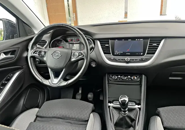 OPEL Grandland X 1.2 Start/Stop Business INNOVATION