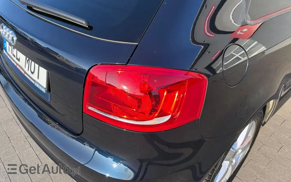 AUDI A3 3-drzwiowe 2.0 TFSI Quattro Ambition S tronic