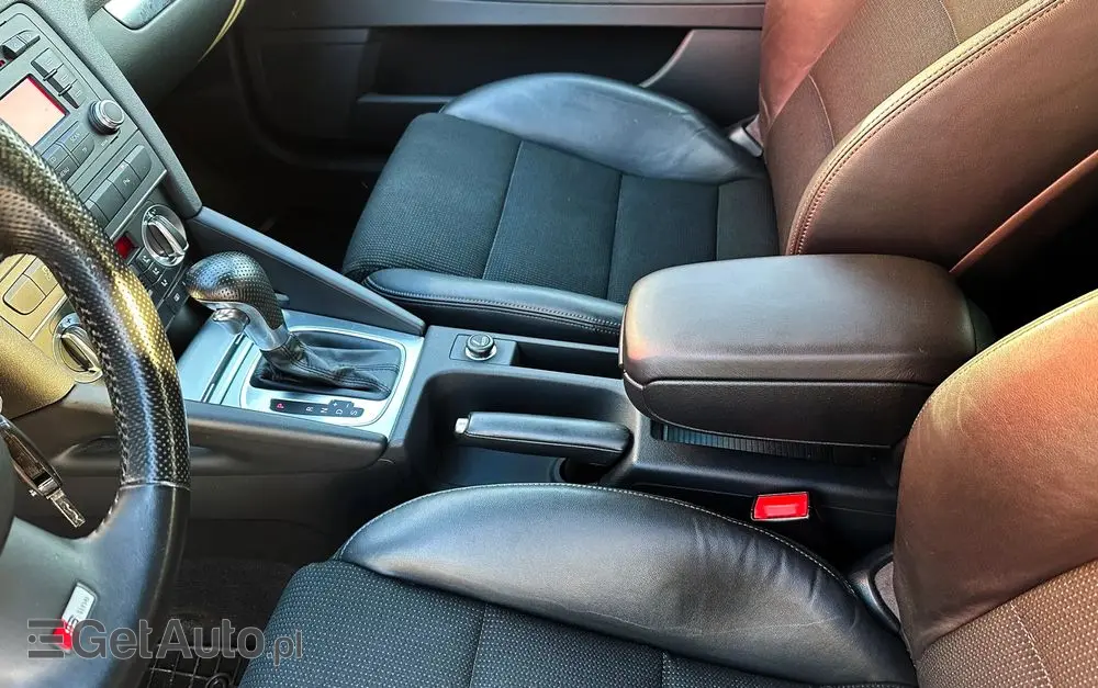 AUDI A3 3-drzwiowe 2.0 TFSI Quattro Ambition S tronic