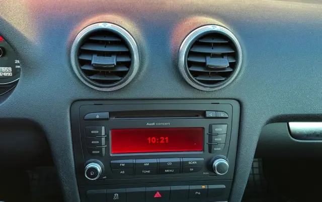 AUDI A3 3-drzwiowe 2.0 TFSI Quattro Ambition S tronic