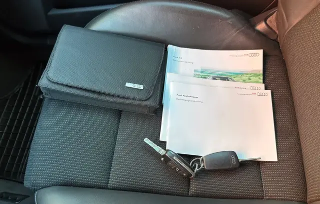 AUDI A3 3-drzwiowe 2.0 TFSI Quattro Ambition S tronic