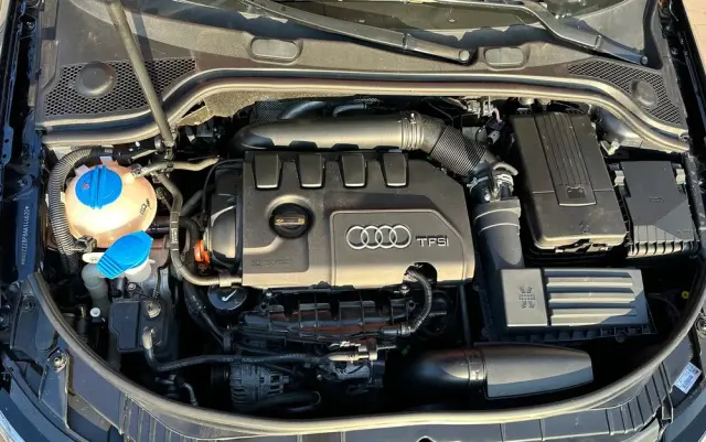 AUDI A3 3-drzwiowe 2.0 TFSI Quattro Ambition S tronic
