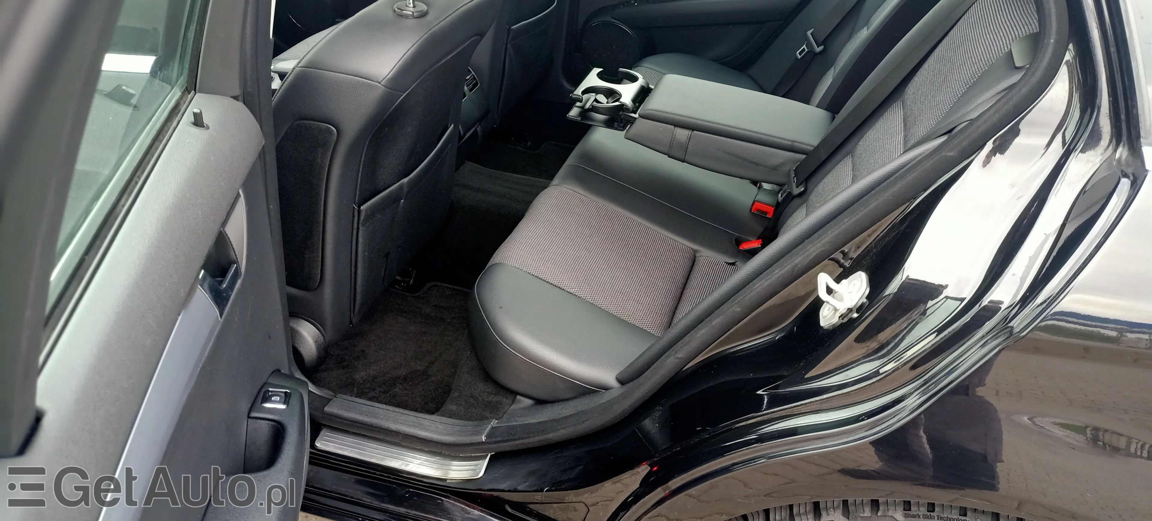 MERCEDES-BENZ Klasa C Elegance