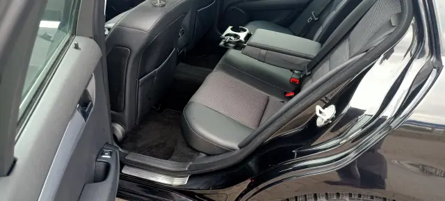 MERCEDES-BENZ Klasa C Elegance