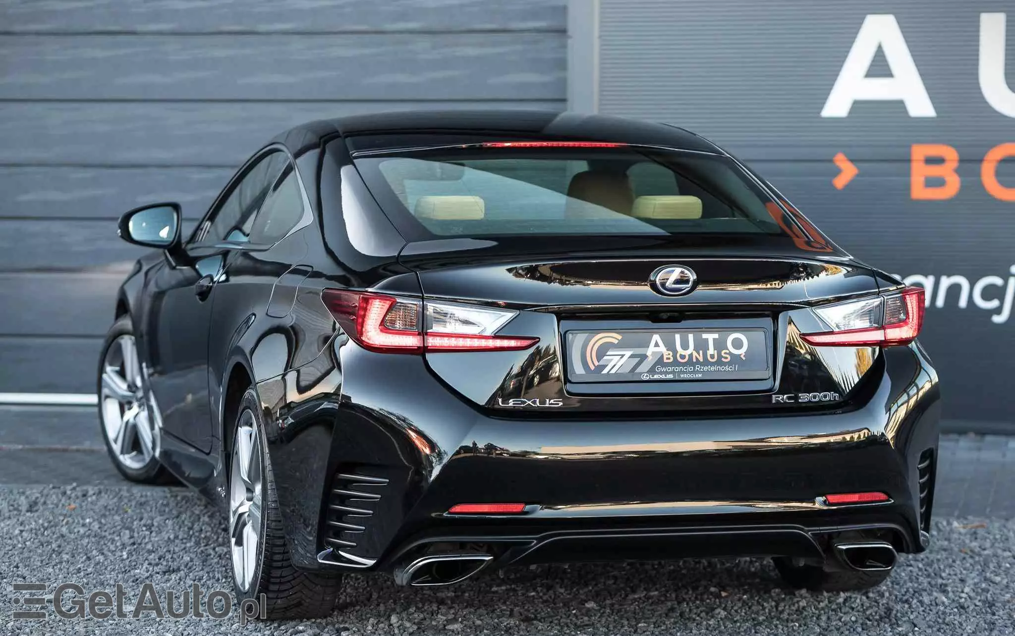 LEXUS RC 300h Prestige