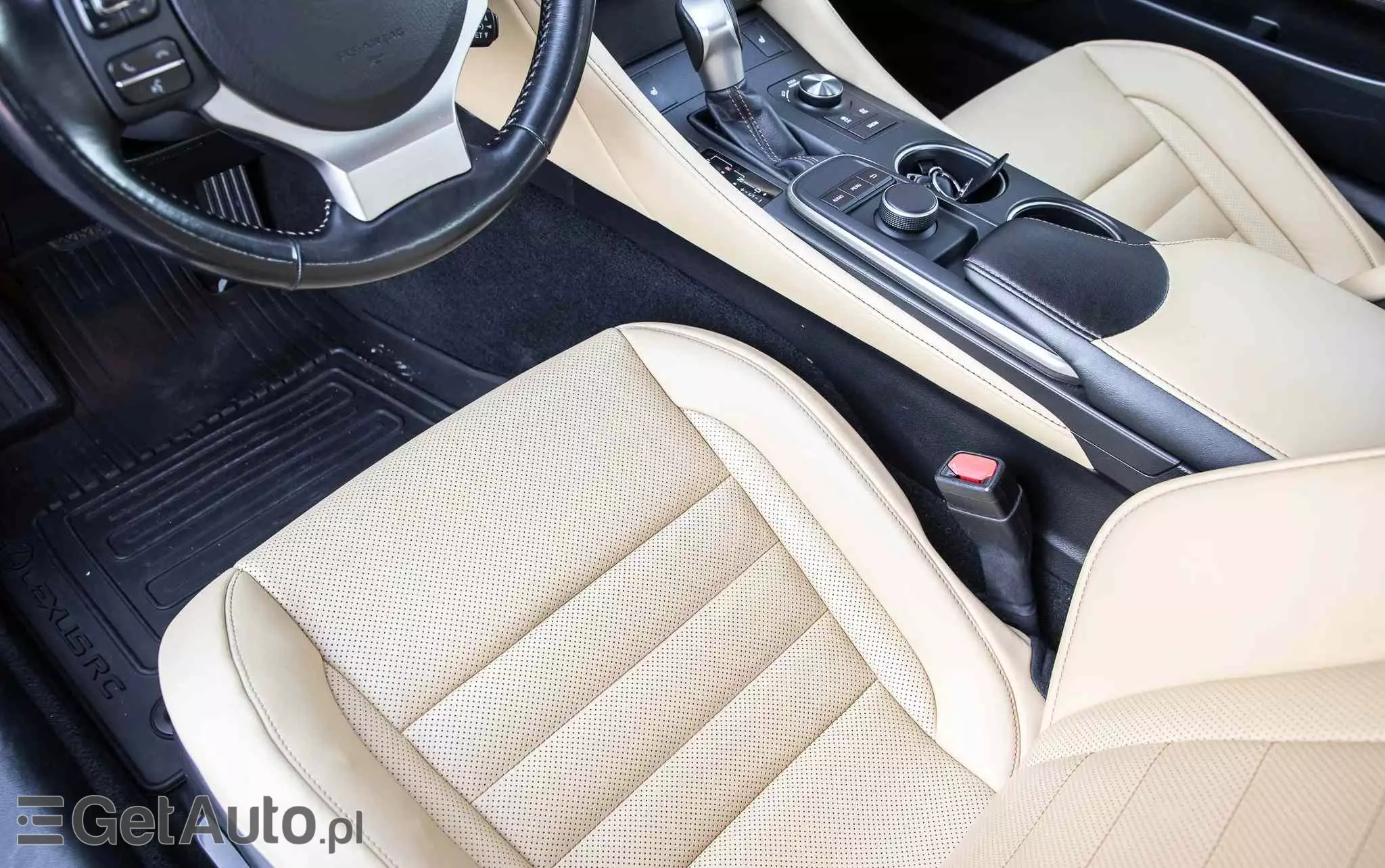 LEXUS RC 300h Prestige